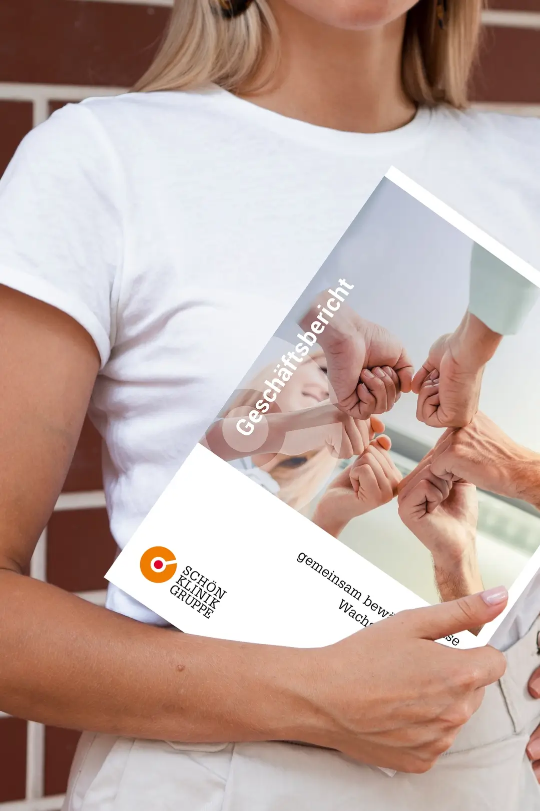 Referenzprojekt Schön Klinik Gruppe Relaunch Corporate Design Titel Geschäftsbericht